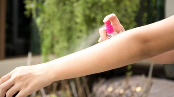 Spray da felicidade? Utilize o óleo essencial dessa fruta para reduzir o estresse