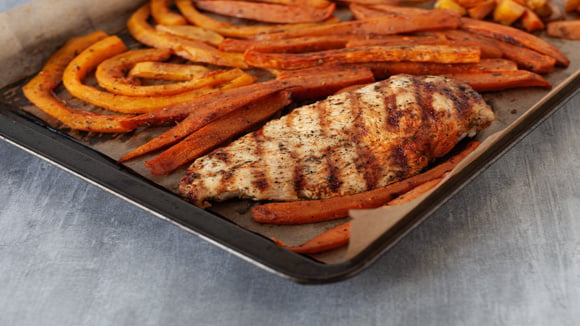 Frango com batata-doce na Airfryer: TudoGostoso mostra como preparar uma refeição completa sem complicação