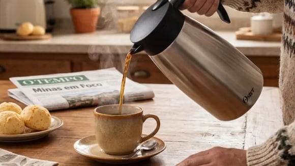 Hora de trocar a garrafa térmica do café? Modelo de inox entra em oferta na Amazon com o menor preço do ano