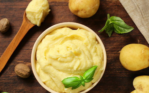 O truque simples que chefs usam e você não sabia para um purê de batata perfeito