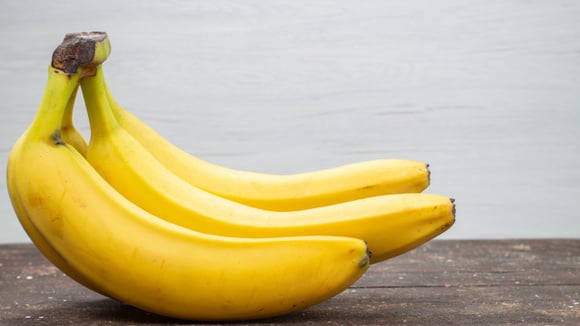 Não é como você pensa: aprendi no TudoGostoso que esse é o melhor jeito de guardar as bananas para que durem muito mais