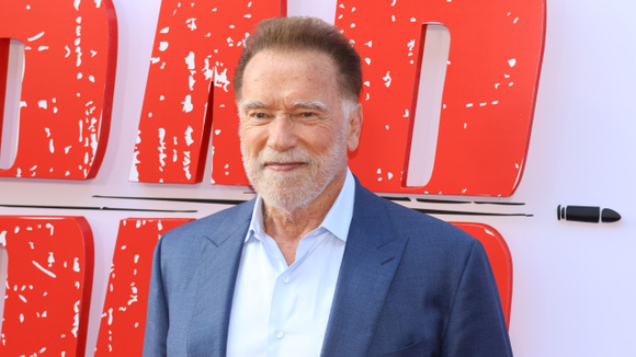 Arnold Schwarzenegger, 79: "Adoro comer iogurte com granola no café da manhã, mas também tenho outras receitas, como lentilhas com cereais e legumes."
