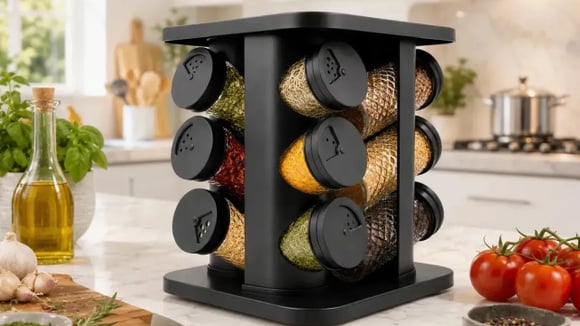 Porta-temperos giratório é o organizador ideal para quem quer ter os condimentos sempre à vista