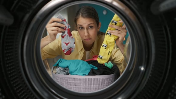 Cada tipo e tamanho de meia pode ser usado em diferentes tarefas dentro de casa (Créditos: Shutterstock)