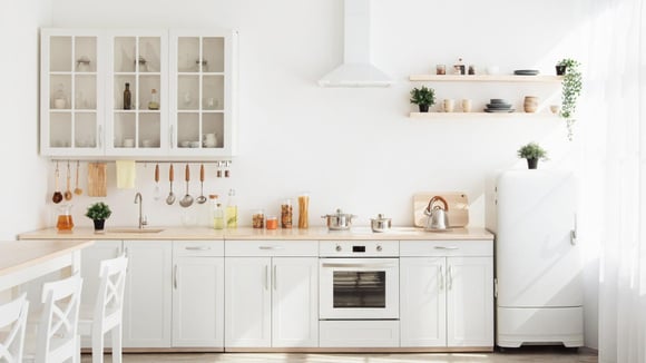 Adeus cozinha bagunçada: 5 dicas práticas para ter uma cozinha funcional arrumada e bem decorada