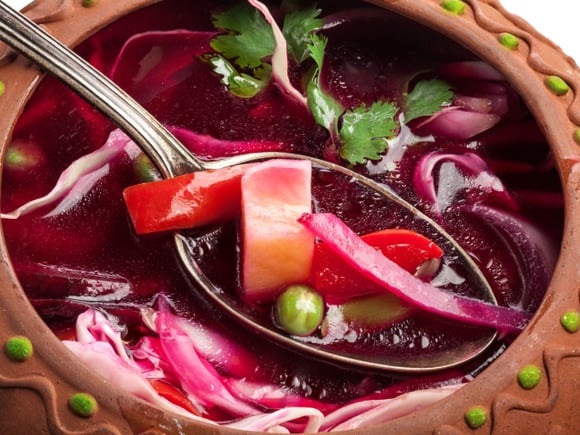 Essa sopa é muito nutritiva! (Créditos: Shutterstock)