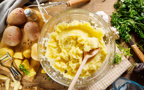 O purê de batata aguado ficou para trás: 5 dicas para nunca mais errar e fazer um purê cremoso e lisinho