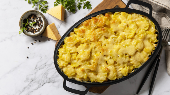 Essa é a melhor receita de frango com batata que você vai comer na vida e é muito fácil de fazer!