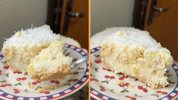 Fiz essa torta de abacaxi com coco para o fim de semana e foi sucesso absoluto aqui em casa: todo mundo pediu mais!