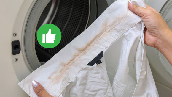 Manchas amarelas de suor acabam com as suas roupas no verão: veja como remover marcas na gola e região das axilas das suas camisas
