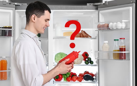 Muitas famílias armazenam o ketchup na geladeira ou no armário: qual opção está errada?