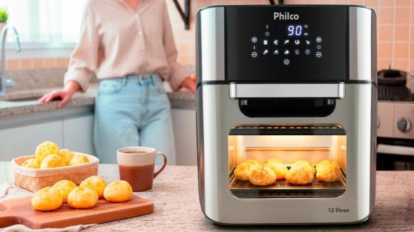 Air Fryer Philco fica 66% mais barata na Amazon e oferece mais espaço para preparar refeições