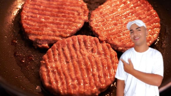 Palavra do açougueiro: esses são os melhores cortes de carne para fazer hambúrguer artesanal