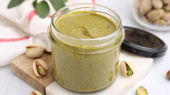 Quem foi conquistado pelo pistache não pode deixar de utilizar esse creme no recheio (Créditos: Shutterstock)