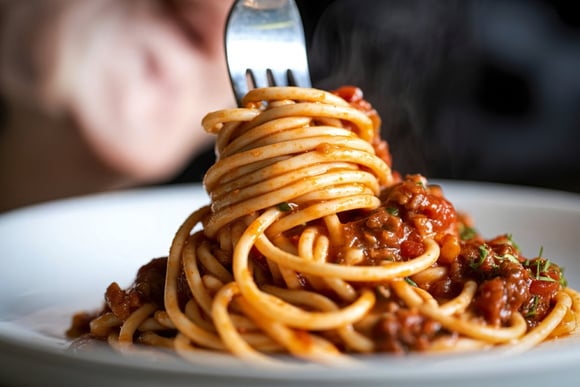 O melhor macarrão com carne moída cremoso que eu já fiz é uma receita do TudoGostoso que todo mundo precisa provar!