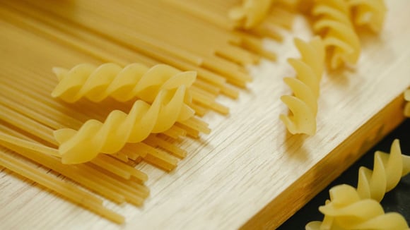 Além do espaguete e do parafuso: 13 tipos de massa italiana que poucos brasileiros conhecem e receitas do TudoGostoso para experimentar em casa