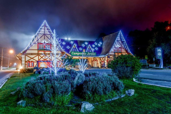 Natal em Campos do Jordão tem programação com espetáculos, muita decoração e circuito de árvores; veja roteiro completo!