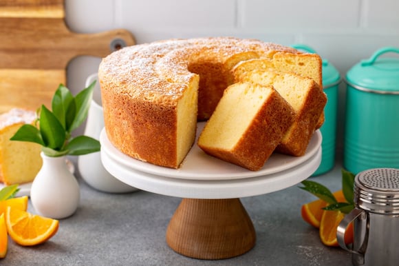 Sem glúten, leite ou ovos: aprenda a fazer um bolo de limão inclusivo para comer à vontade e sem restrições