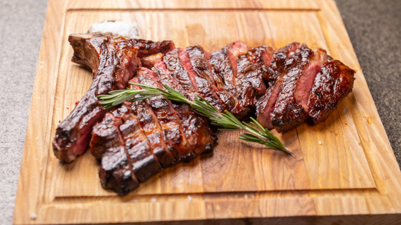 Além da costelinha e da coxa de frango: essas são as melhores carnes para assar na airfryer, segundo o TudoGostoso