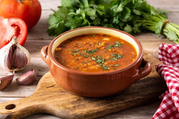 A sopa rica em proteínas e fibras que faço toda semana e nunca enjoo; receita fácil, nutritiva e pronta em 30 Minutos