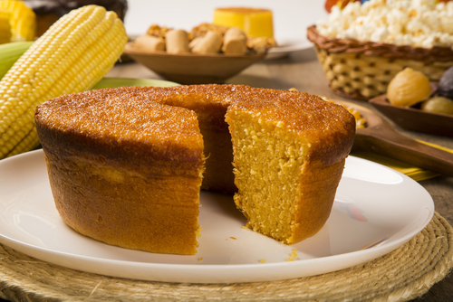 COMO FAZER BOLO DE MILHO DE LIQUIDIFICADOR RÁPIDO E FÁCIL I COZINHA NOVA 