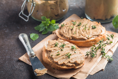 Patê de fígado de galinha cremoso e perfeito - Na Cozinha da Helo