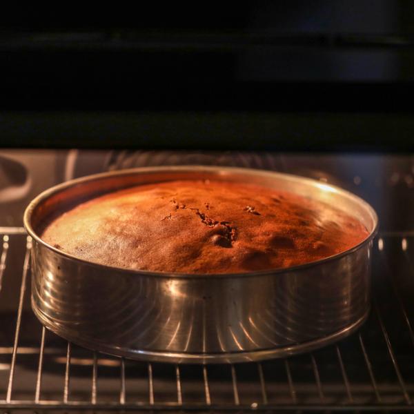 Veja como transformar o Bolo de Padaria em Bolo de Aniversário