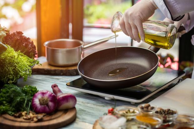 As Melhores E As Piores Gorduras Para Cozinhar E Para Sua Saúde — Descubra  Quais São Elas