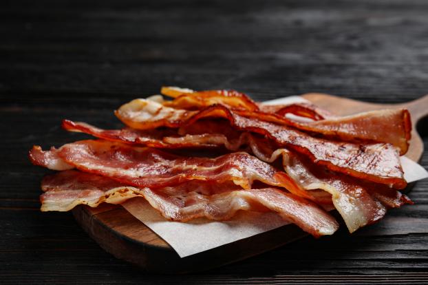 CapCut_extração de berne com bacon