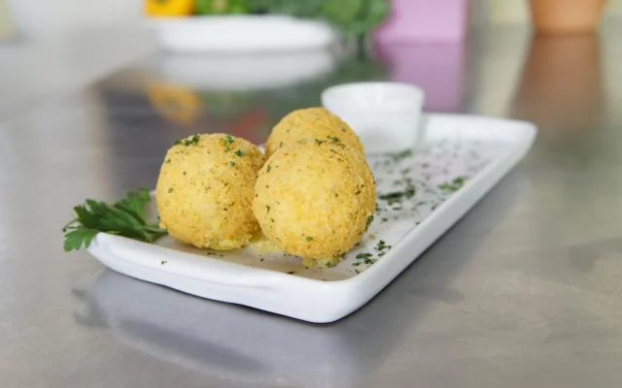 30 receitas de salgados além da coxinha e da empada: opções para um lanche  delicioso - TudoGostoso