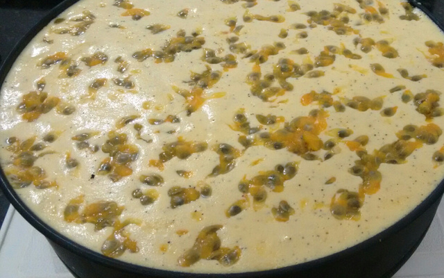 Bolo de mousse de maracujá