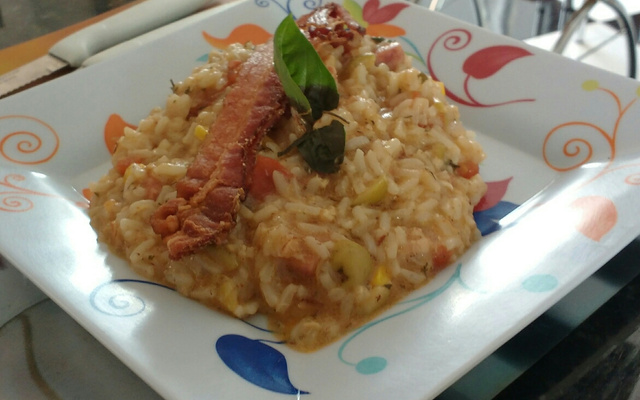 Risoto de calabresa e bacon