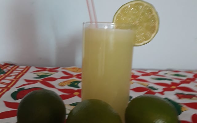 Limonada Suíça