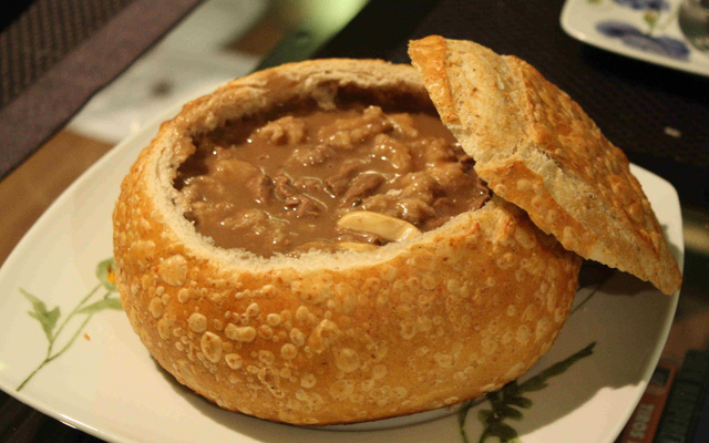 Pão italiano recheado