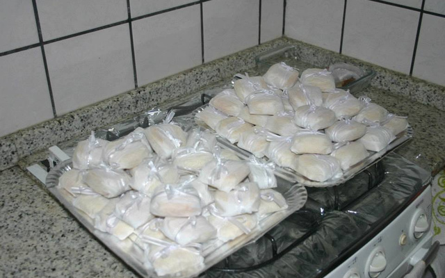 Bem casados deliciosos da Nildinha