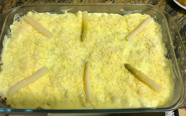 Frango com creme de aspargos