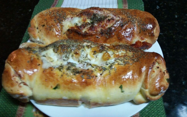 Pão caseiro com fermento em pó da Denise