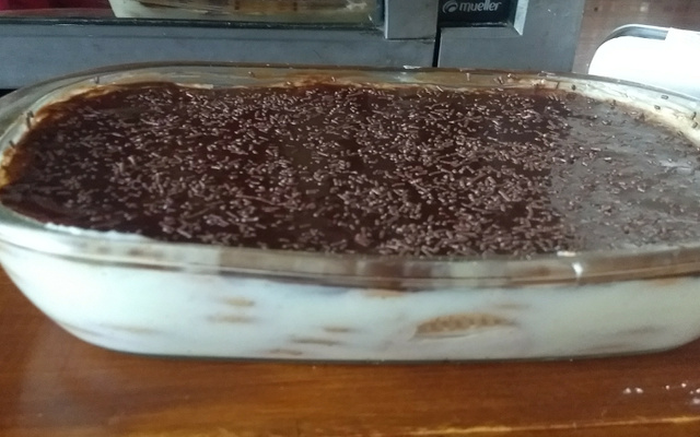 Torta de bolacha com creme de coco
