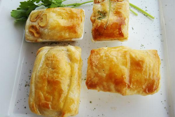 Folhado de Bacalhau à moda do Chef