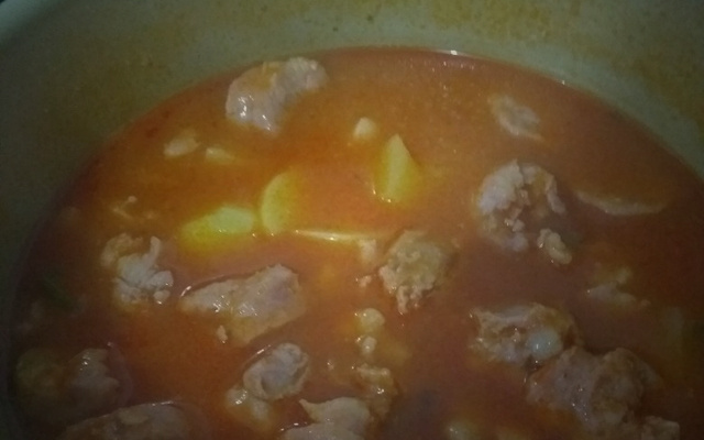 Lingüiça com batata