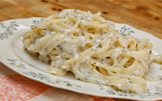 Molho branco simples