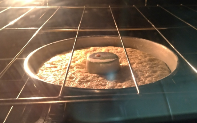 Bolo cremoso de milho em lata