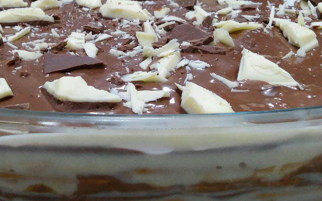 Pavê de baunilha e chocolate