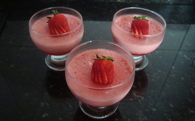 Danoninho com morangos