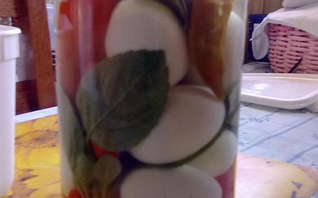 Ovos de galinha em conserva