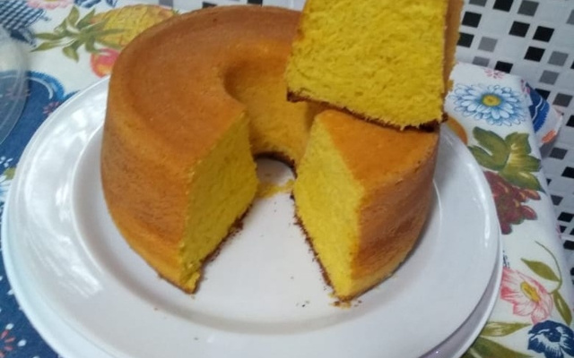 Bolo fofinho de maracujá