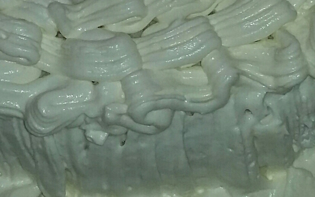 Glacê de leite ninho simples e barato para bolos e tortas