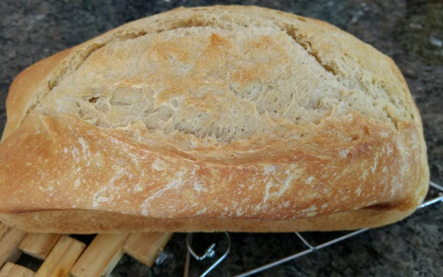 Pão caseiro sem sovar