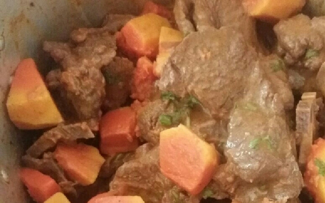 Carne assada de panela