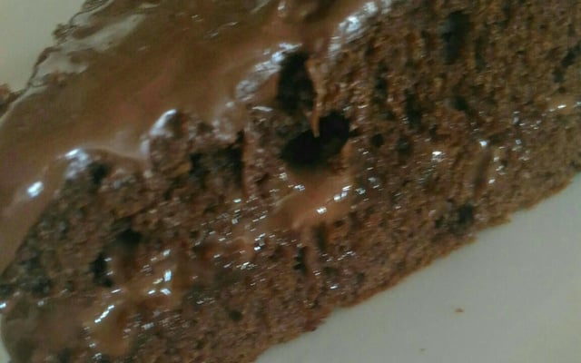 Bolo de iogurte e creme de avelã